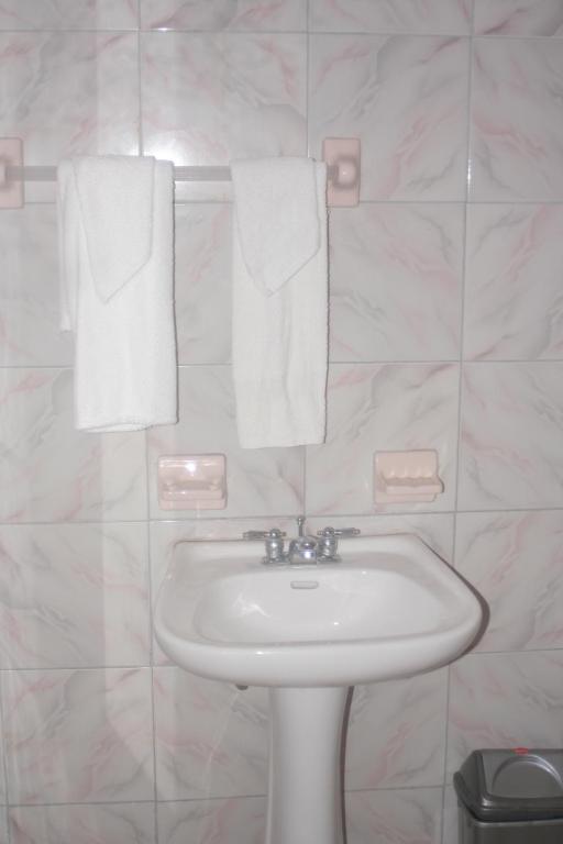 Executive Shaw Park Guest House Ocho Rios Exterior foto